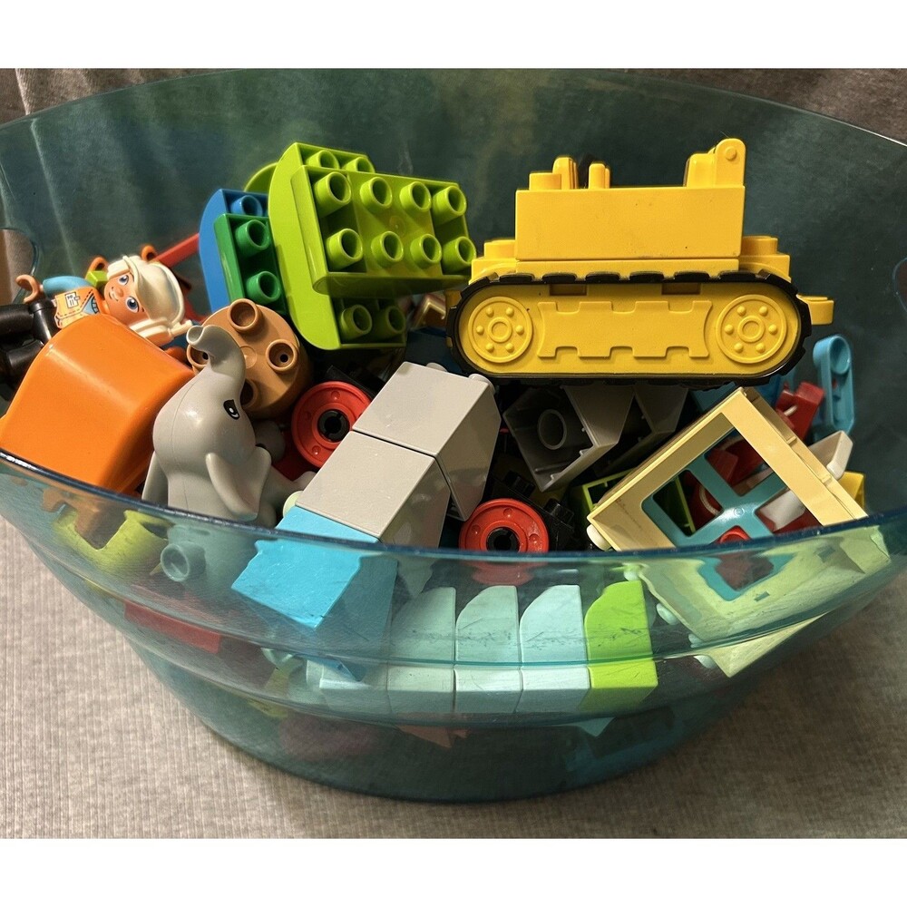 Lego Duplo Bulk Lot of 105 Random Pcs bricks, people, animals, construction